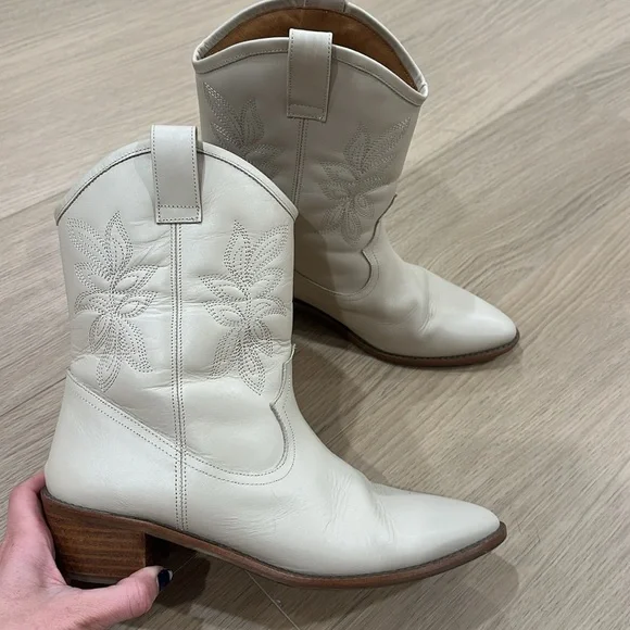 Sézane western style embroidered boots - Picture 2 of 10